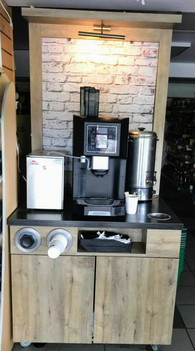 Coffee Dock and Coffee Machine - Image 1