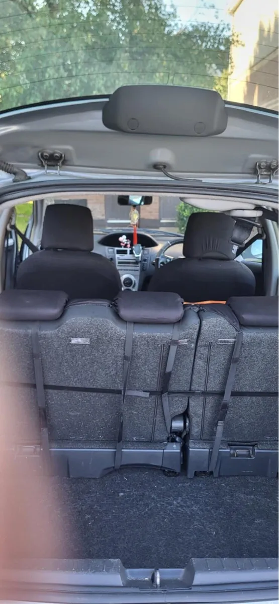 Toyota Yaris - Image 4
