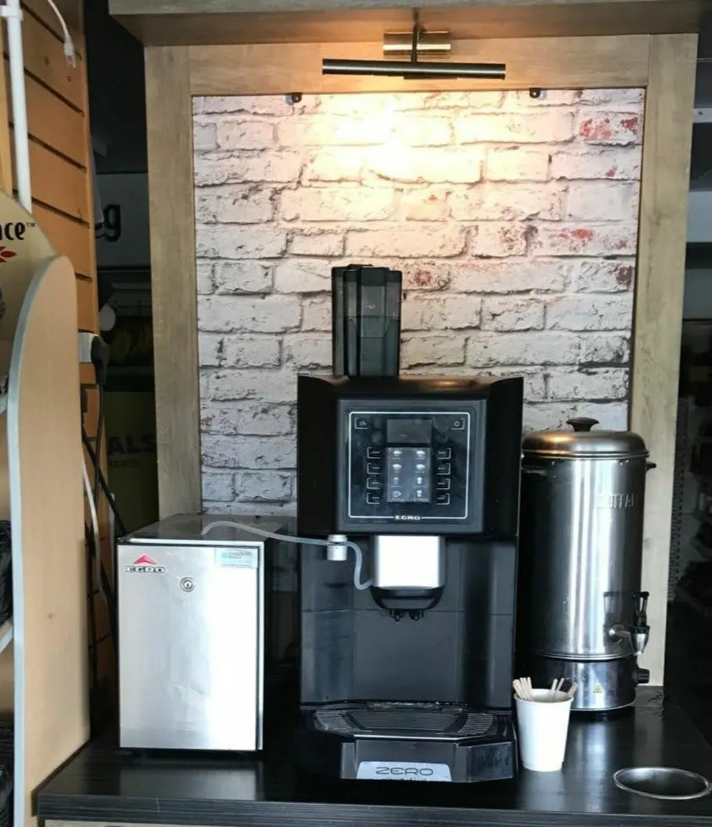 Coffee Dock and Coffee Machine - Image 2