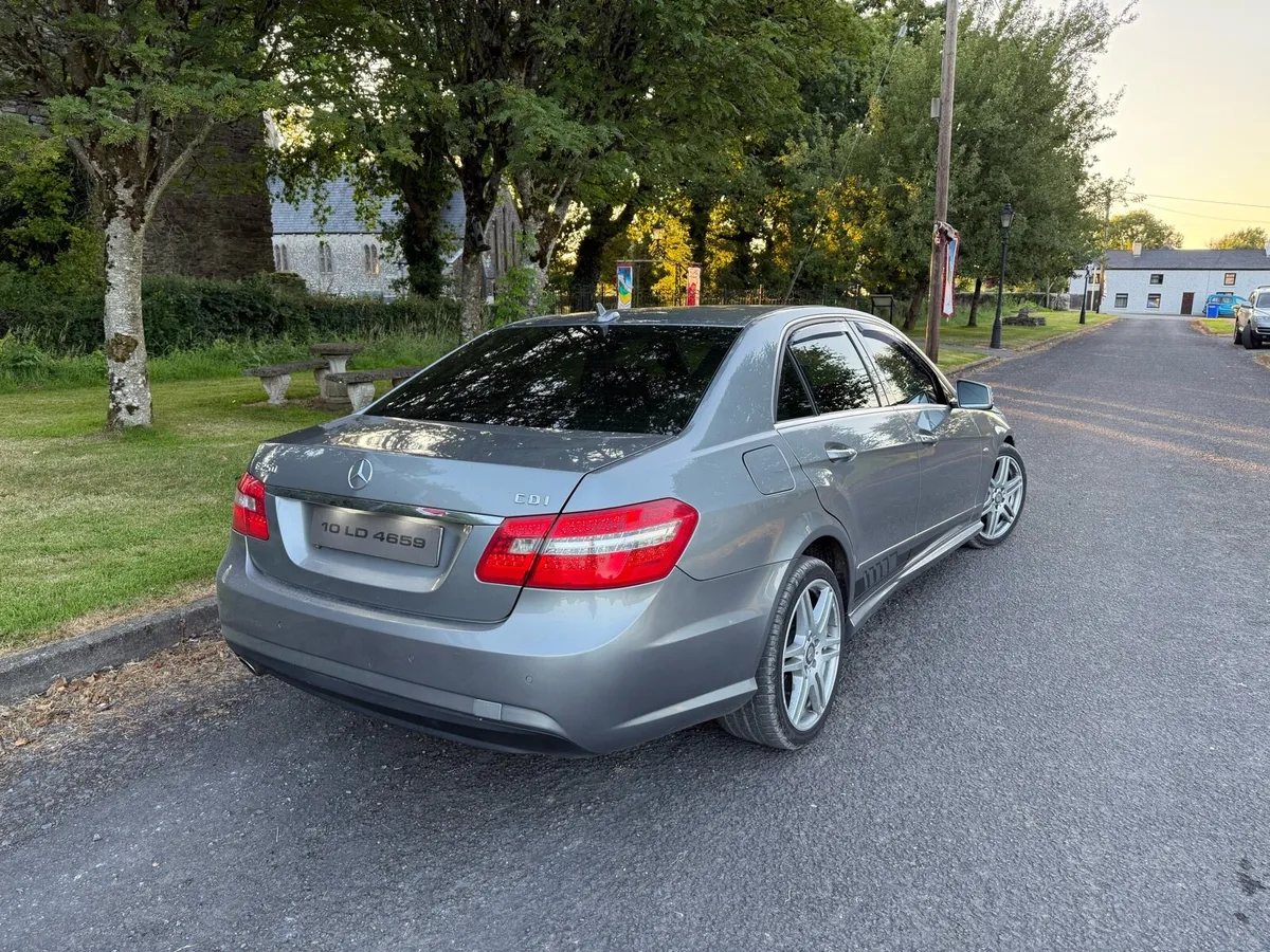 Car sale - Image 4