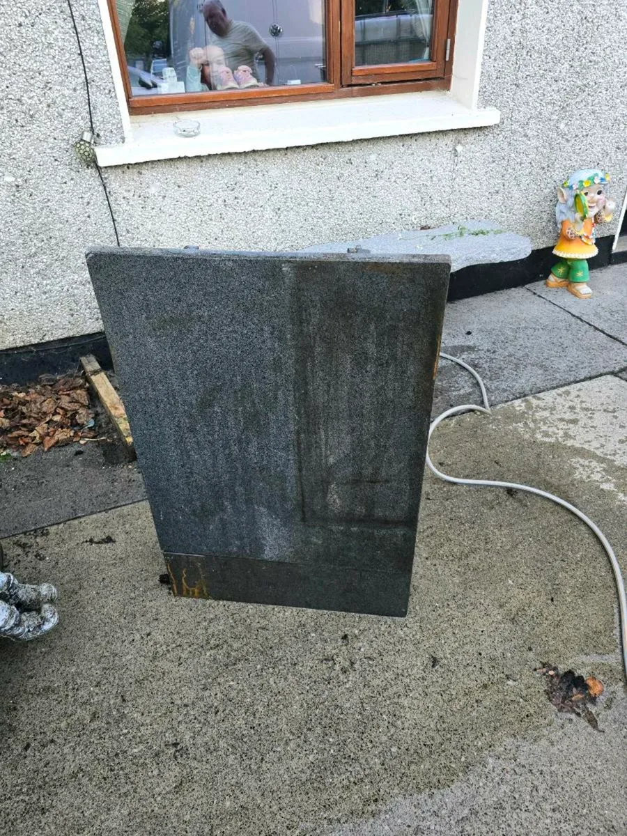Granite water feature - Image 3