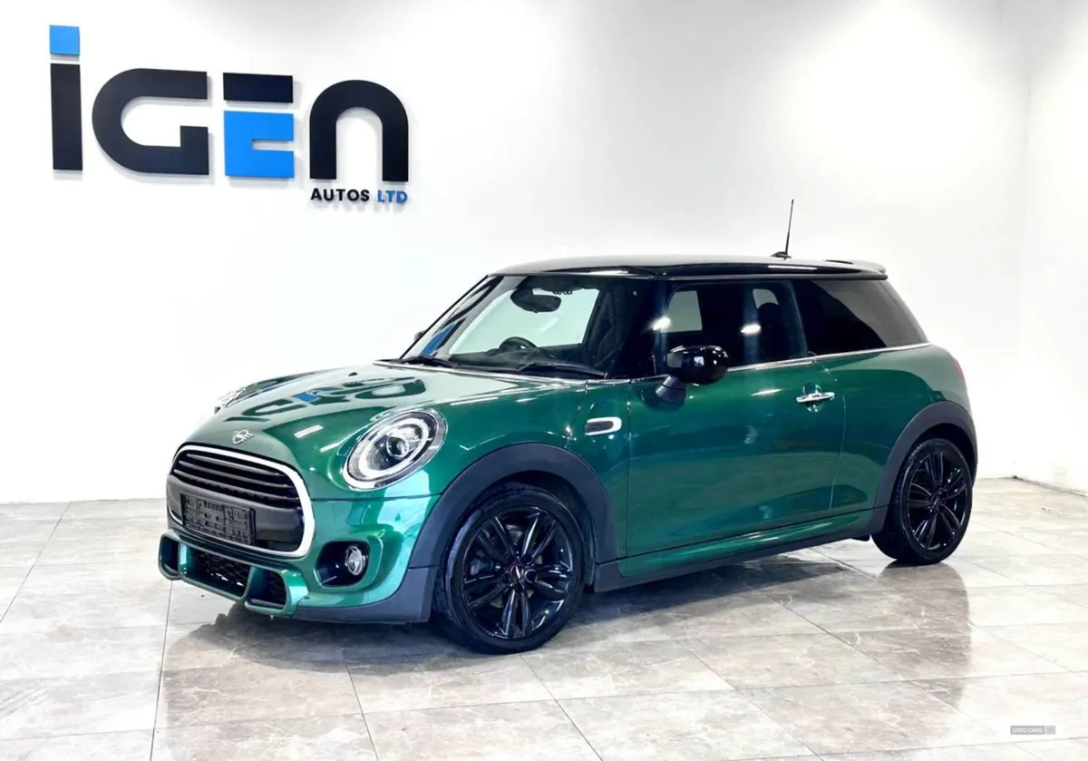 MINI HATCH 1.5 Cooper Sport Auto 3dr - Image 1
