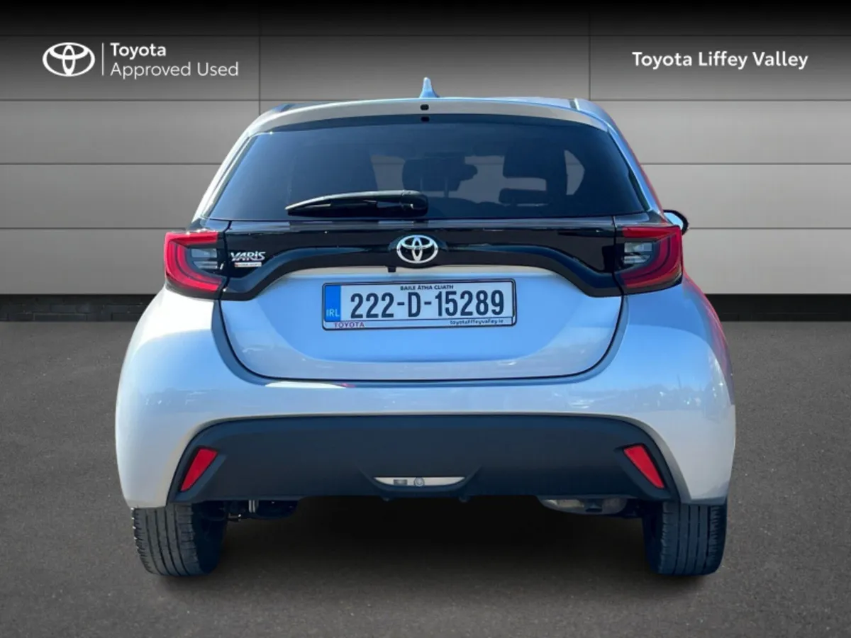 Toyota Yaris YARIS 1.0 LUNA SPORT - Image 4