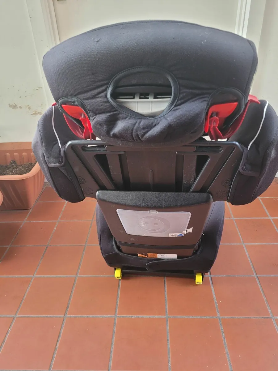 Car seat - Image 1
