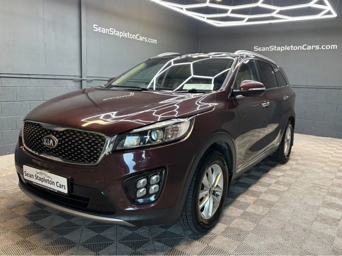Kia Sorento Platinum 4X4 5DR - Image 1