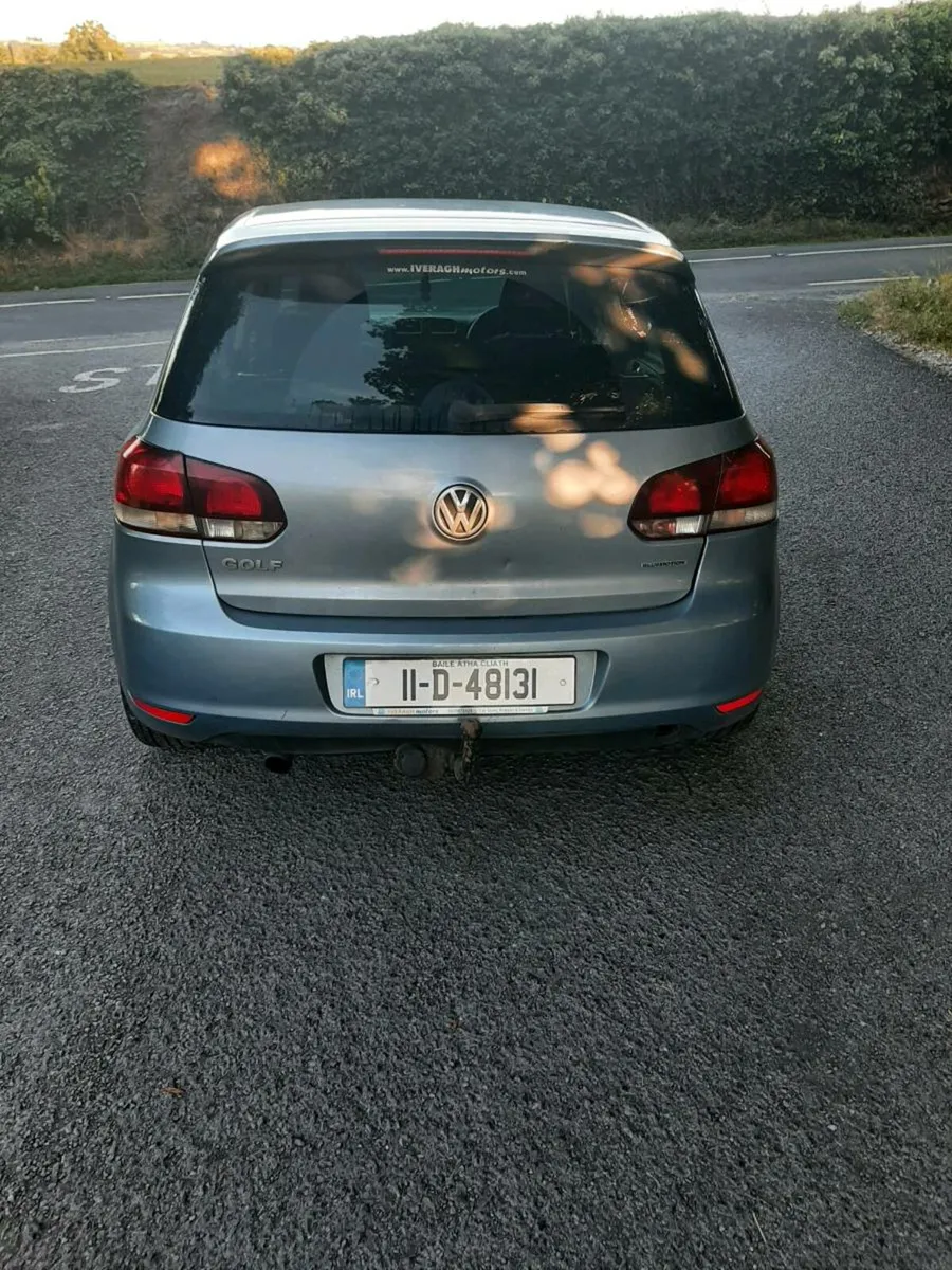2011 Golf 1.6 Diesel.  Nct 05/26. Tax 07/25. - Image 4