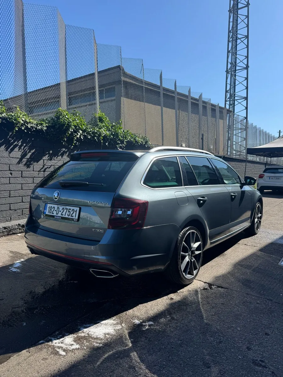 Skoda Octavia VRS 2.0 TDI DSG 4x4 🔥 Low Miles - Image 3