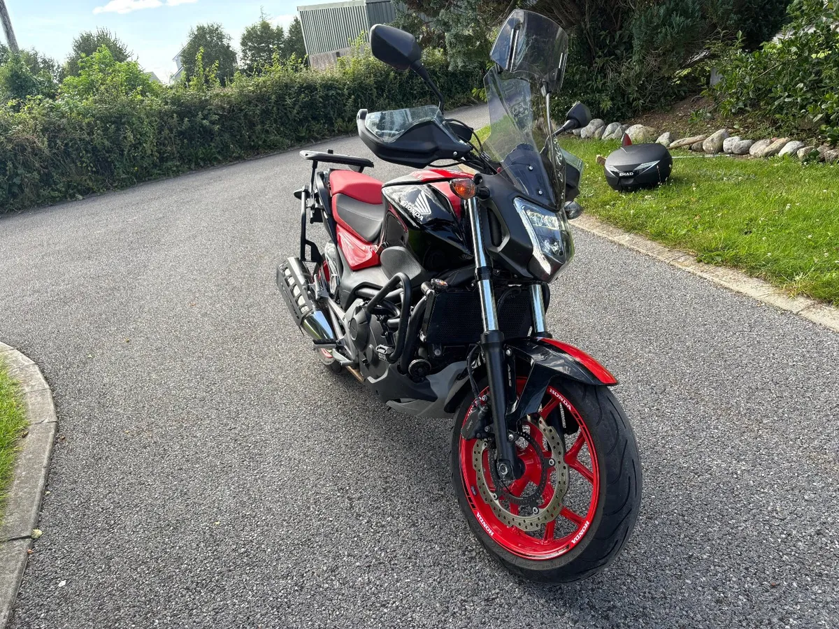 2016 Honda NC 750 s only covered 10km from new - Image 2