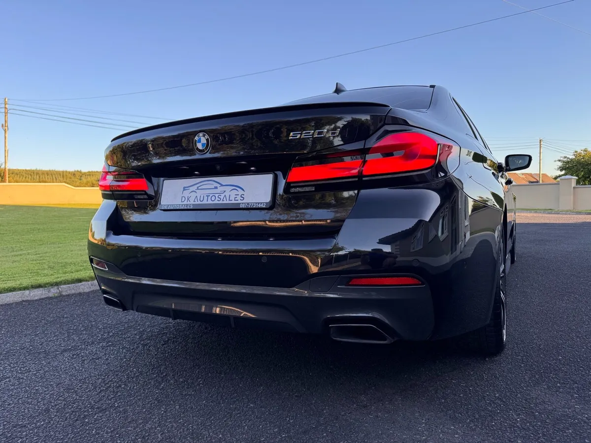 2021 (212) 520D M SPORT PRO MHT - Image 3