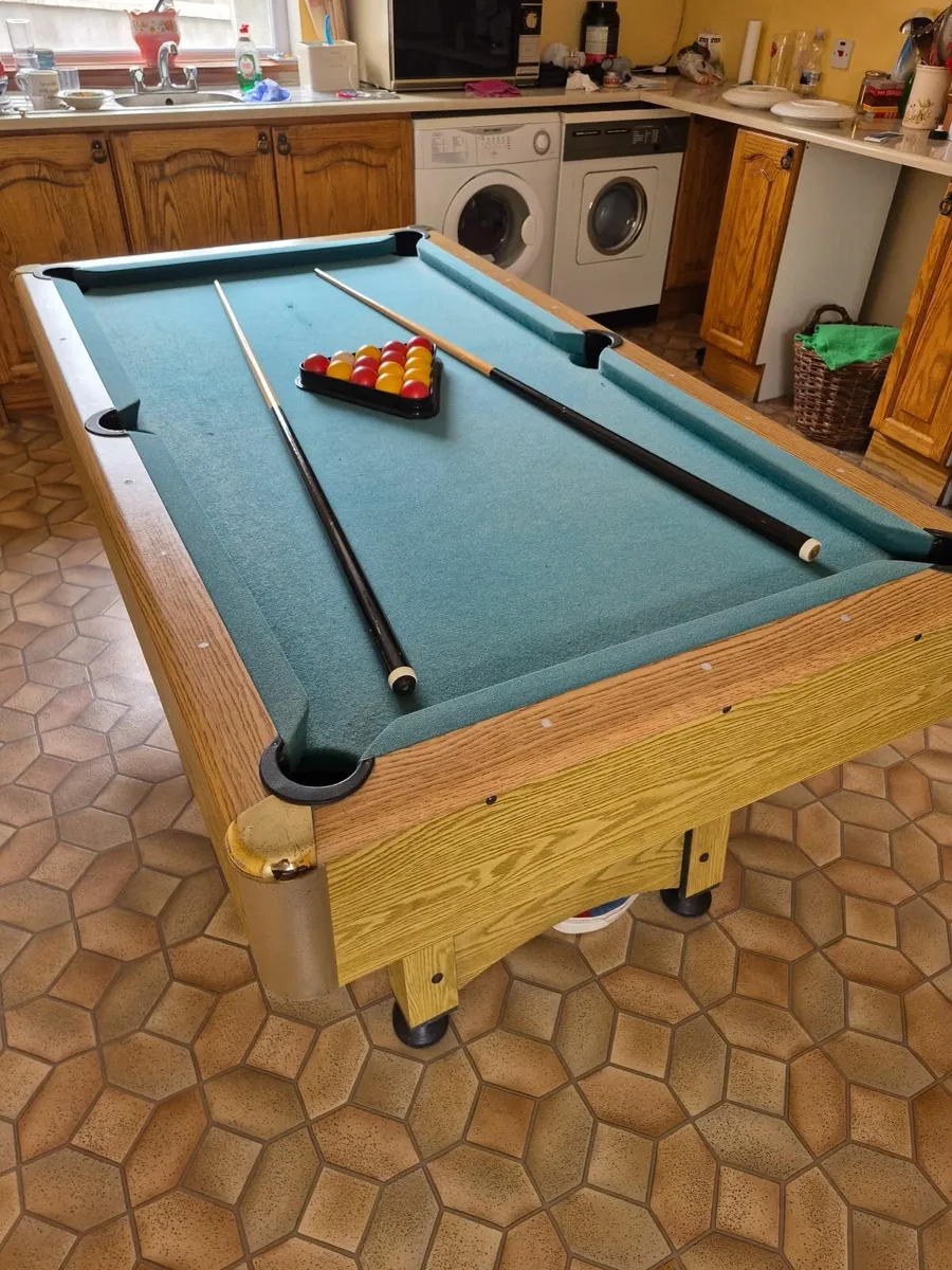 Pool table - Image 3