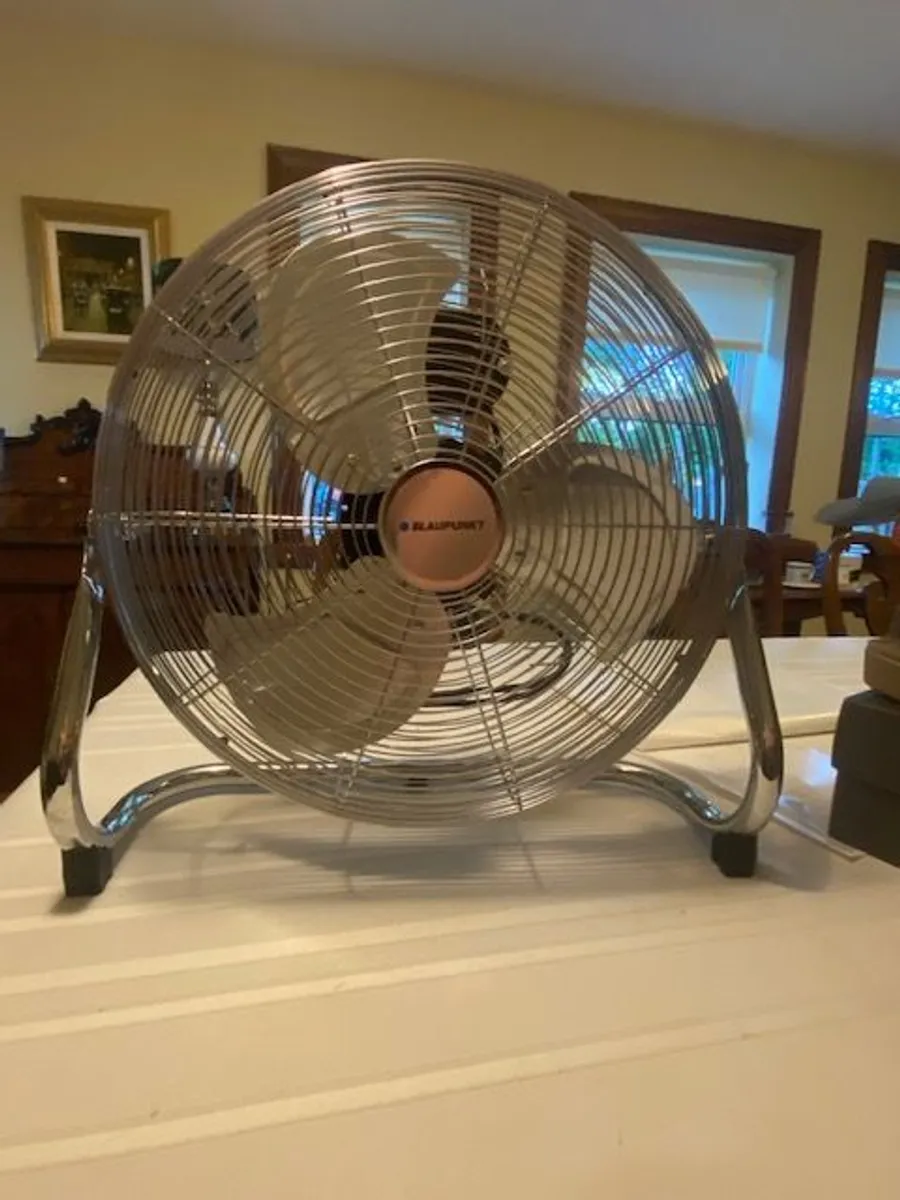 Blaupunkt Floor Fan - Image 2