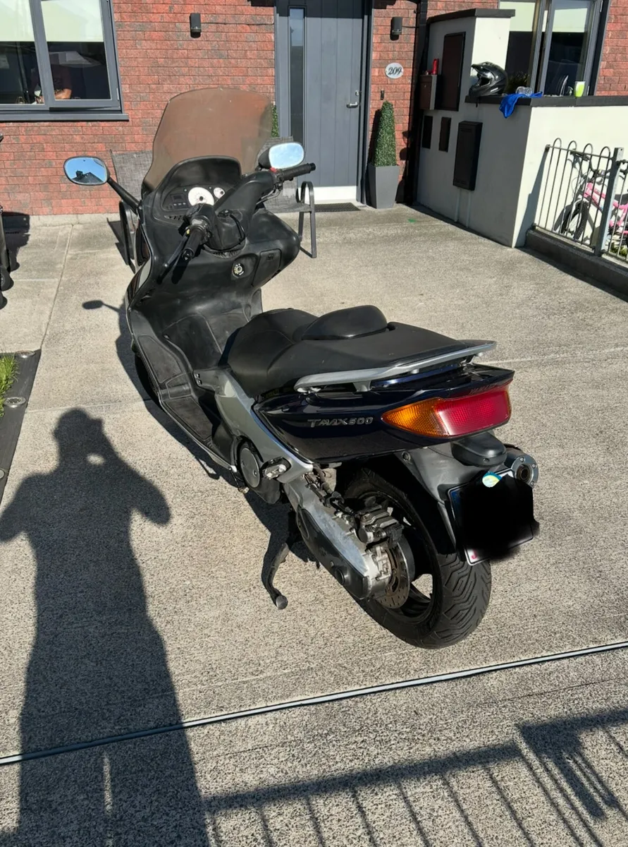2004 Yamaha T-Max 500cc - Image 4