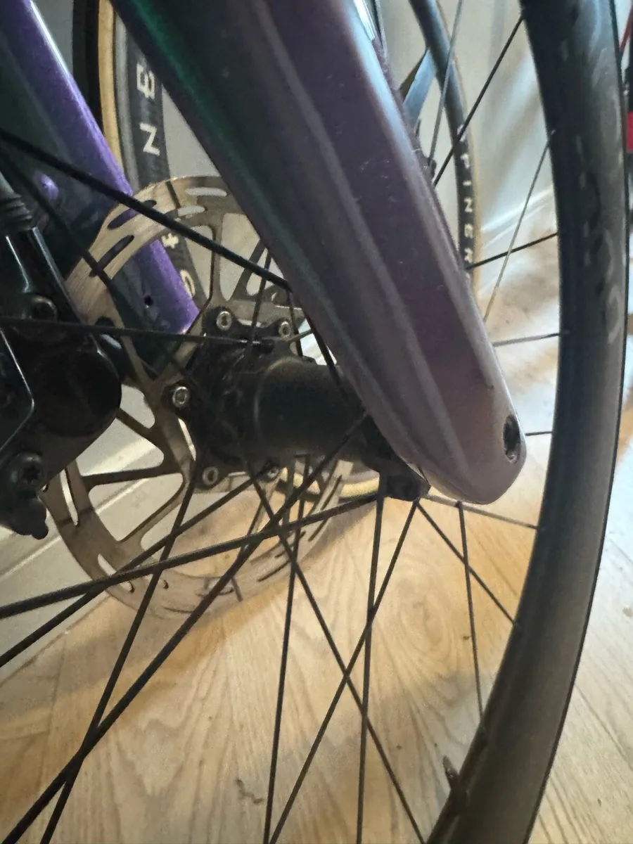Parcour cronos front wheel - Image 2