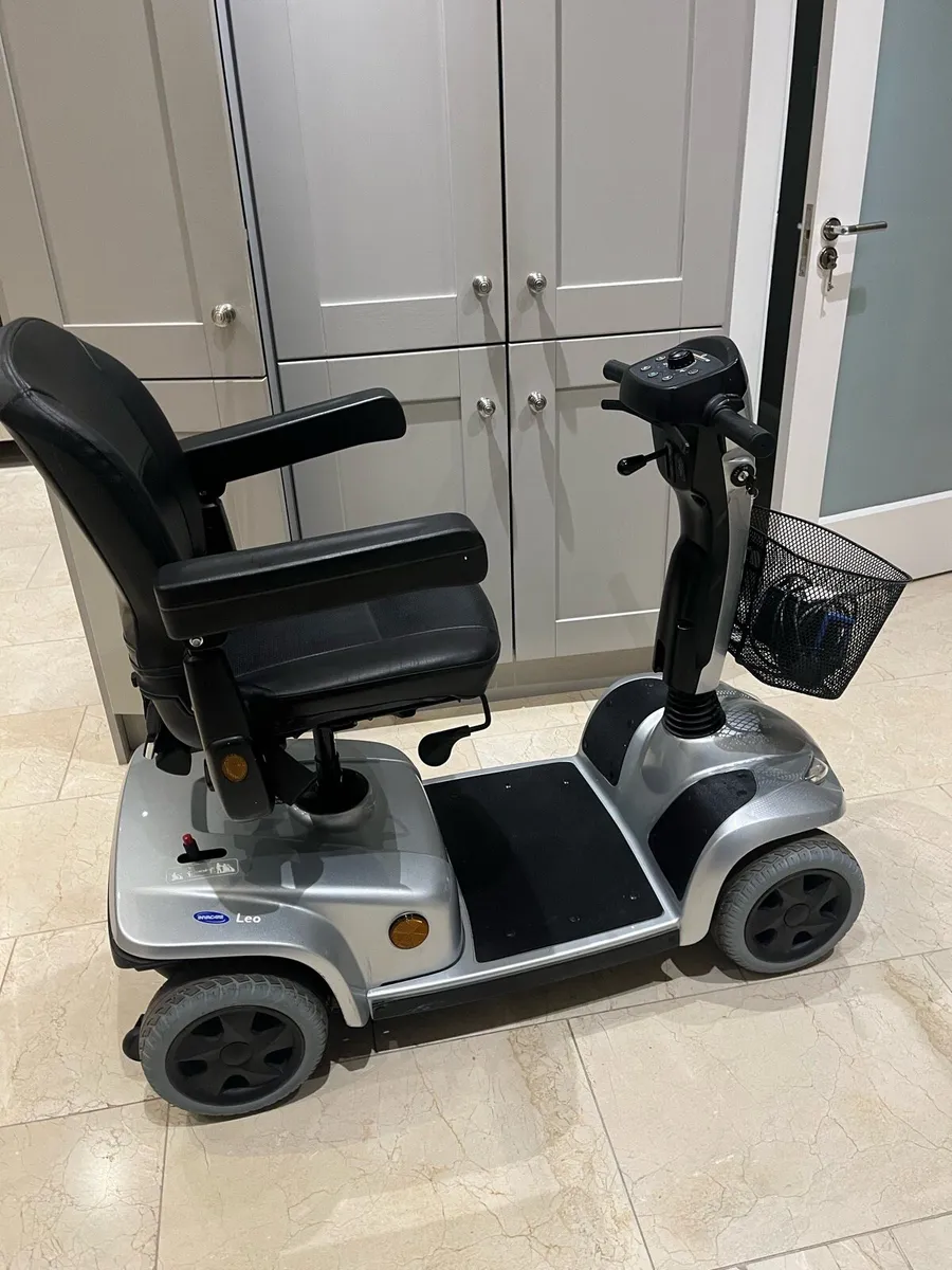 Invacare Leo Mobility Scooter - Image 1