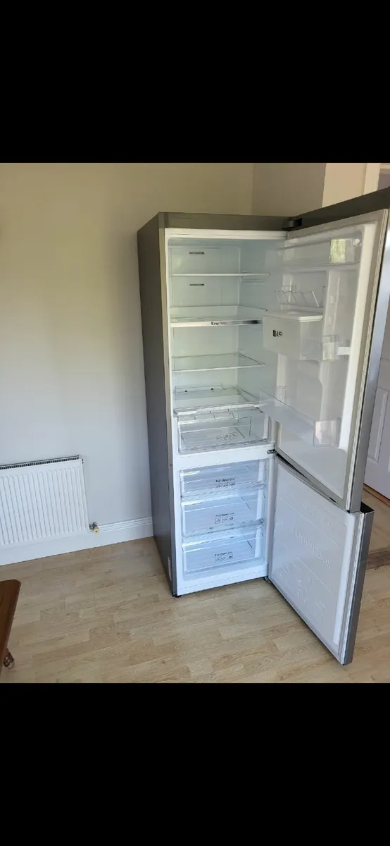 Samsung Fridge Freezer - Image 2
