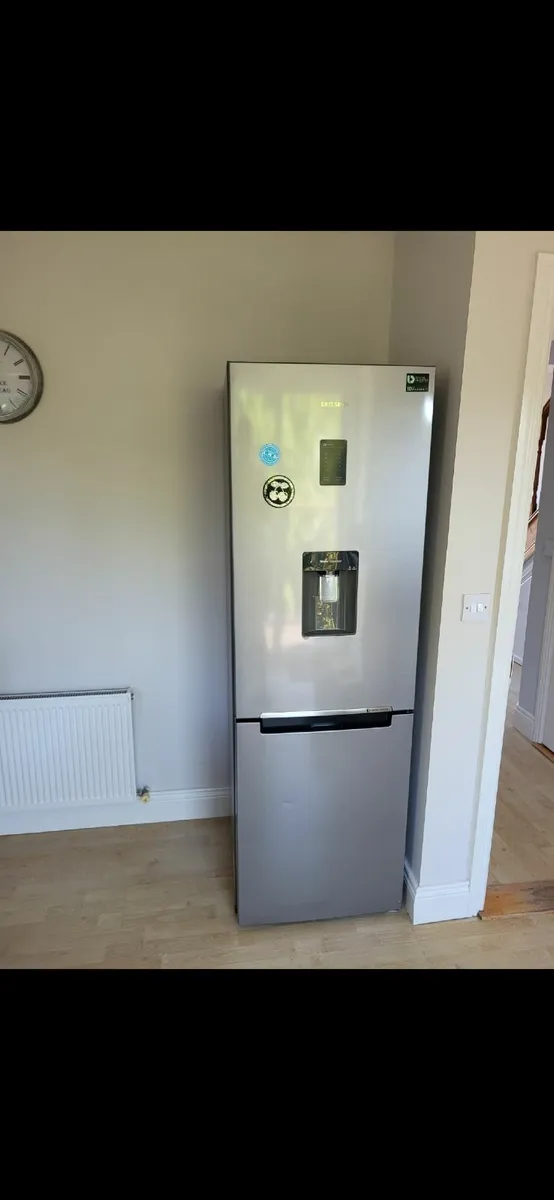 Samsung Fridge Freezer - Image 1