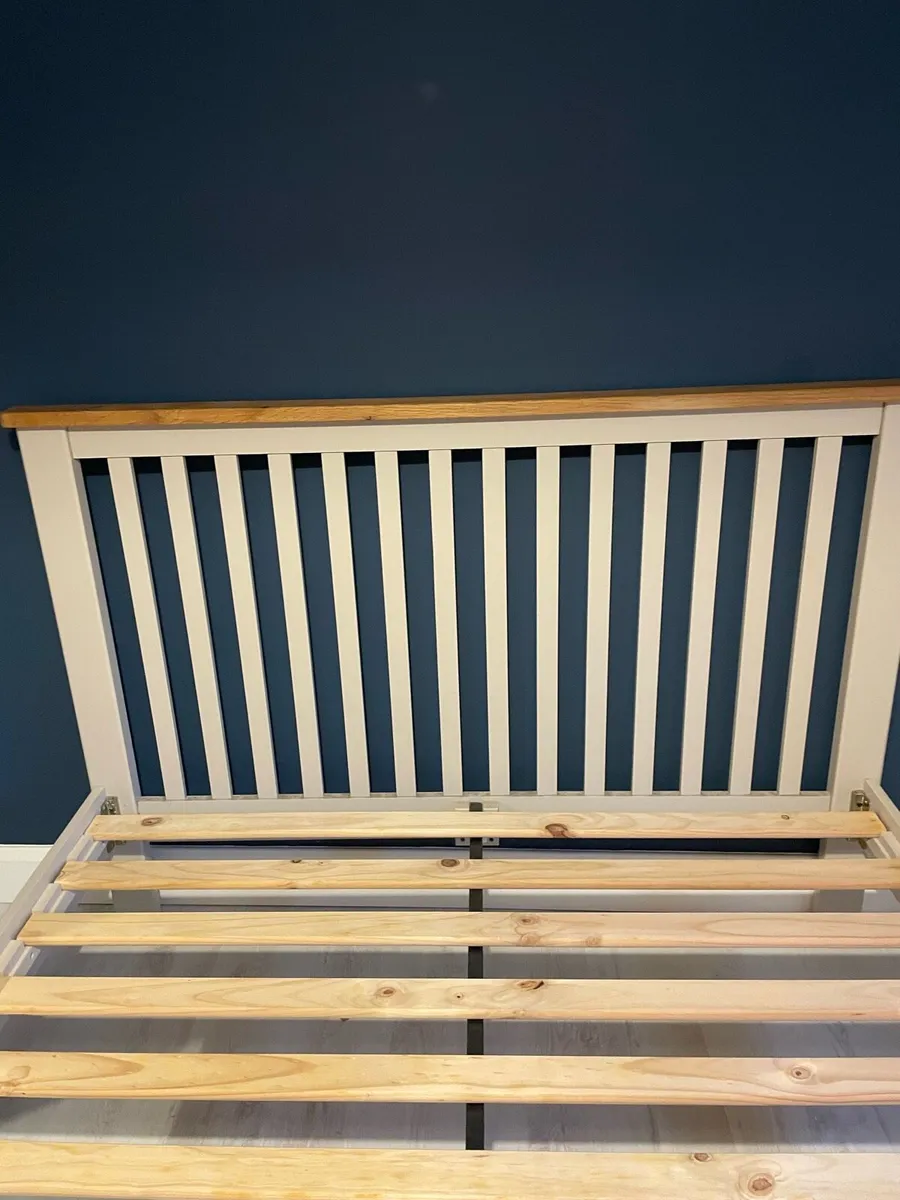 Bed frame - Image 3