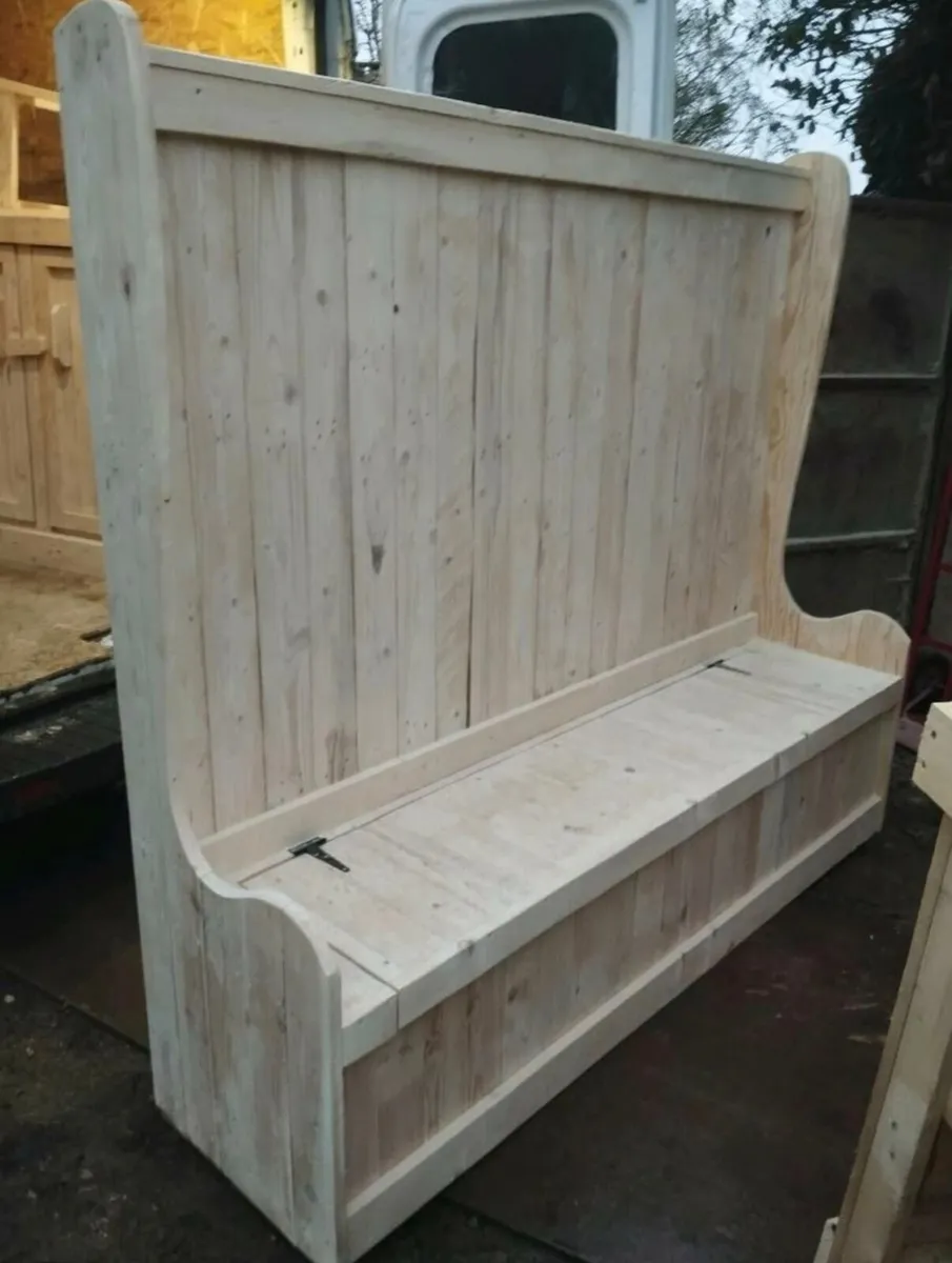 Handmade rustic hallway storage - Image 3