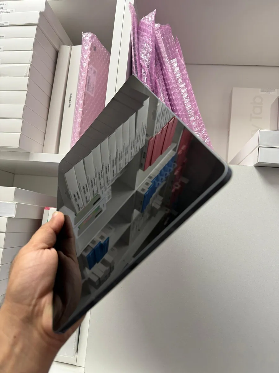 Samsung Galaxy Tab S9 FE+ 5G – 128GB – A Grade - Image 3
