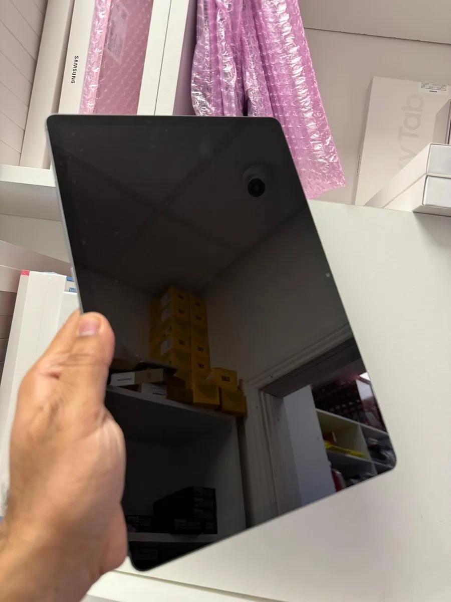 Samsung Galaxy Tab S9 FE+ 5G – 128GB – A Grade - Image 4