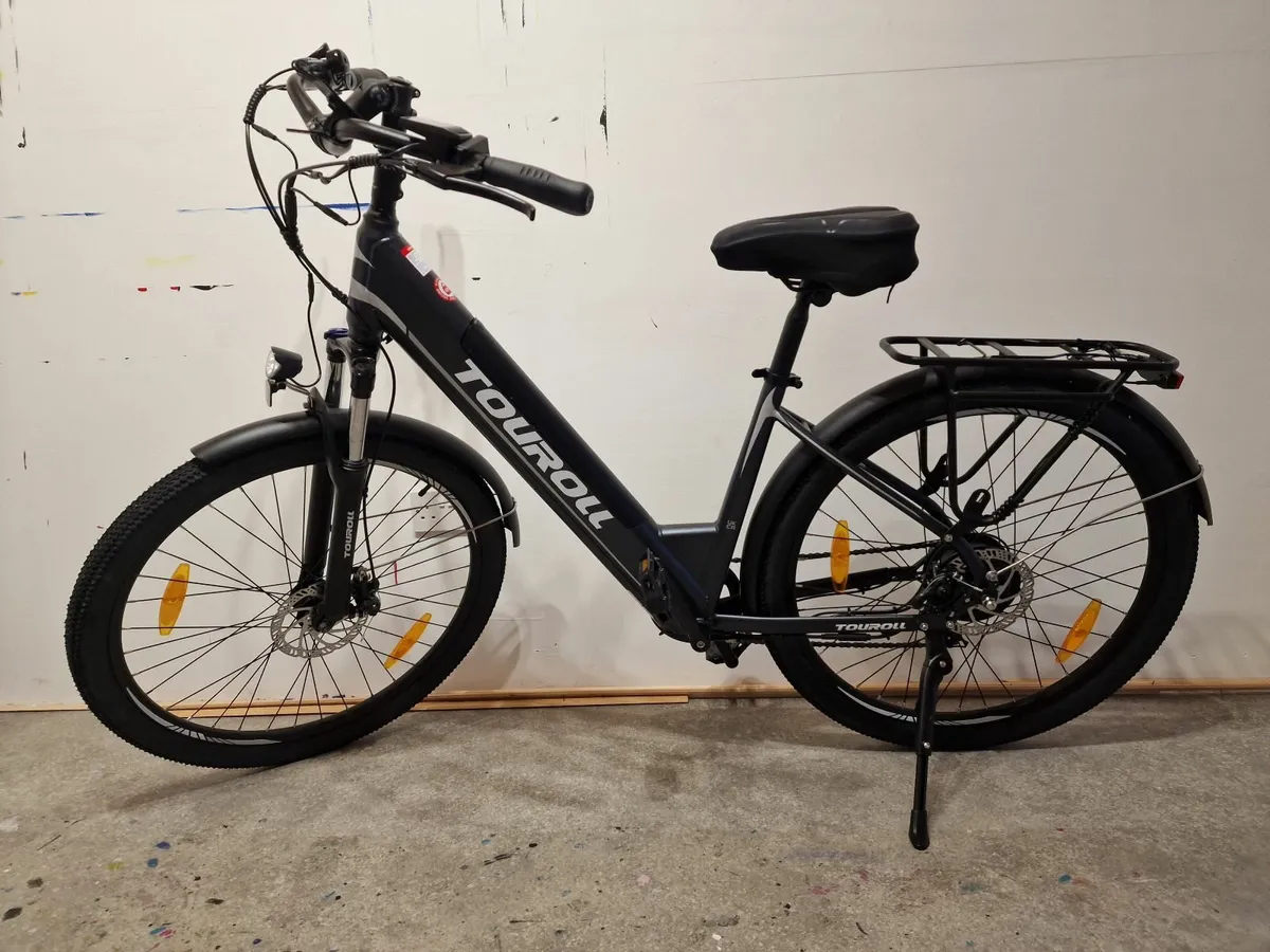 Touroll J1 ST Step Through E Bike - Image 3