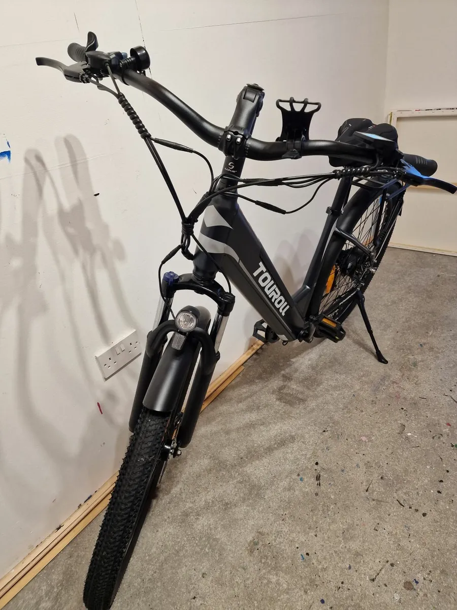 Touroll J1 ST Step Through E Bike + Extras - Image 1