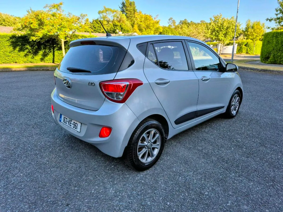 162 HYUNDAi-i10**LOW MILEAGE**LIKE NEW** - Image 3