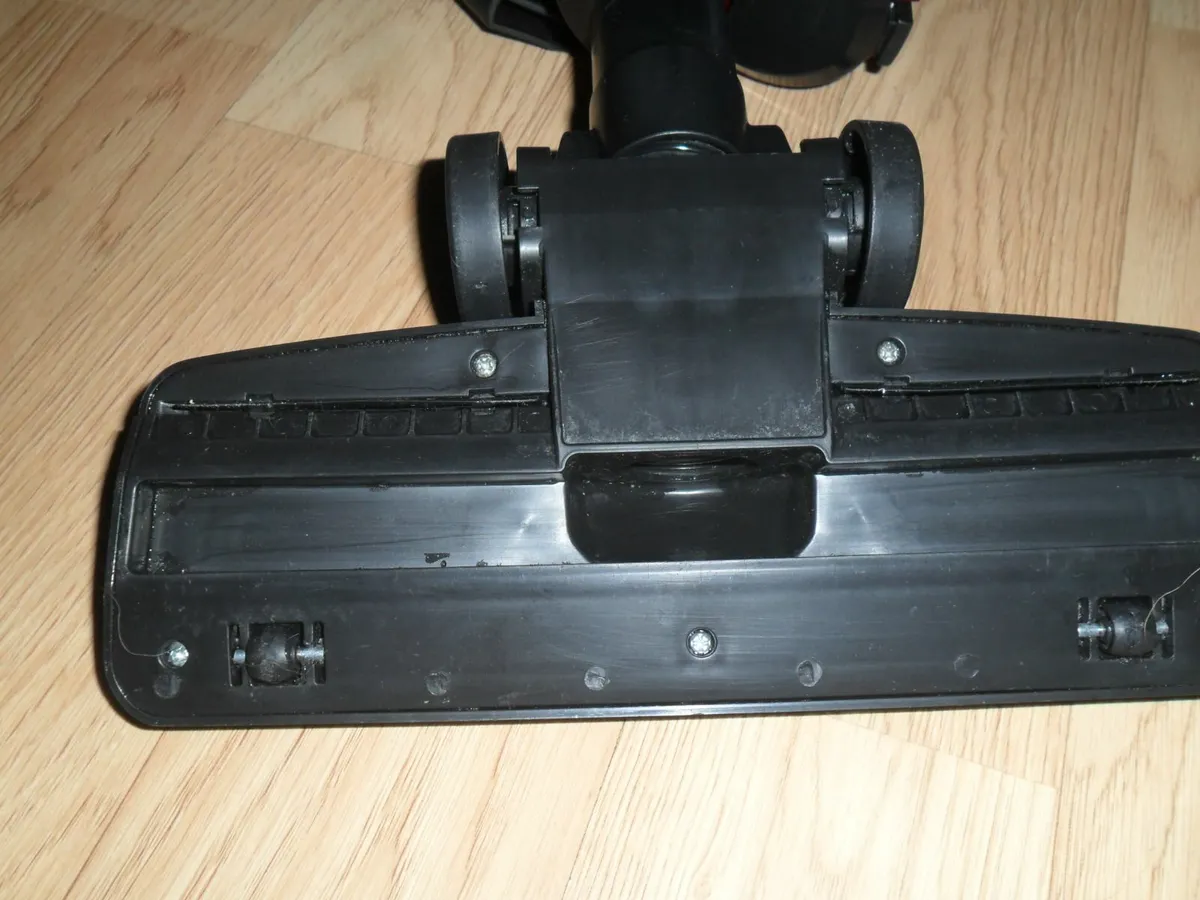 OneConcept vacuum cleaner - Image 2