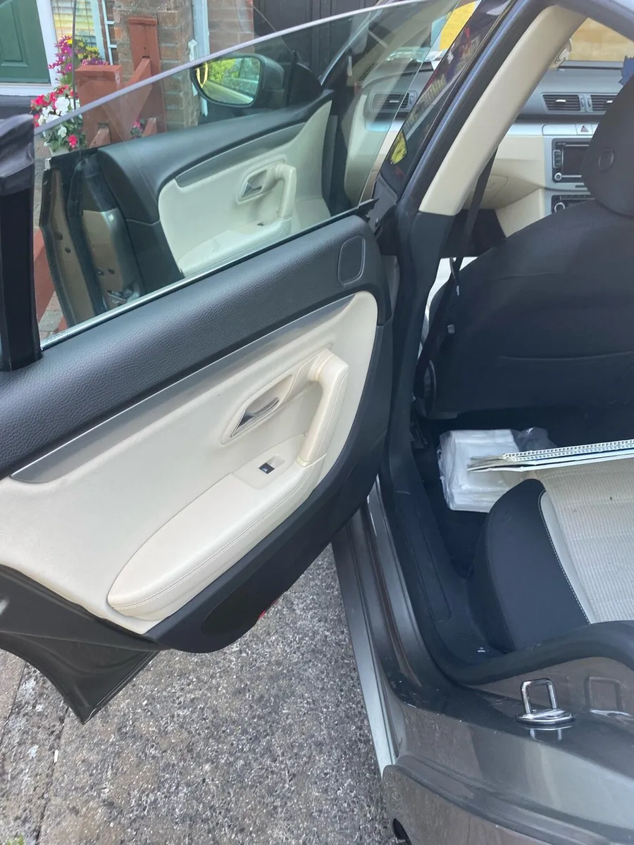 Volkswagen Passat 2.0 Coupe Sport - Image 4