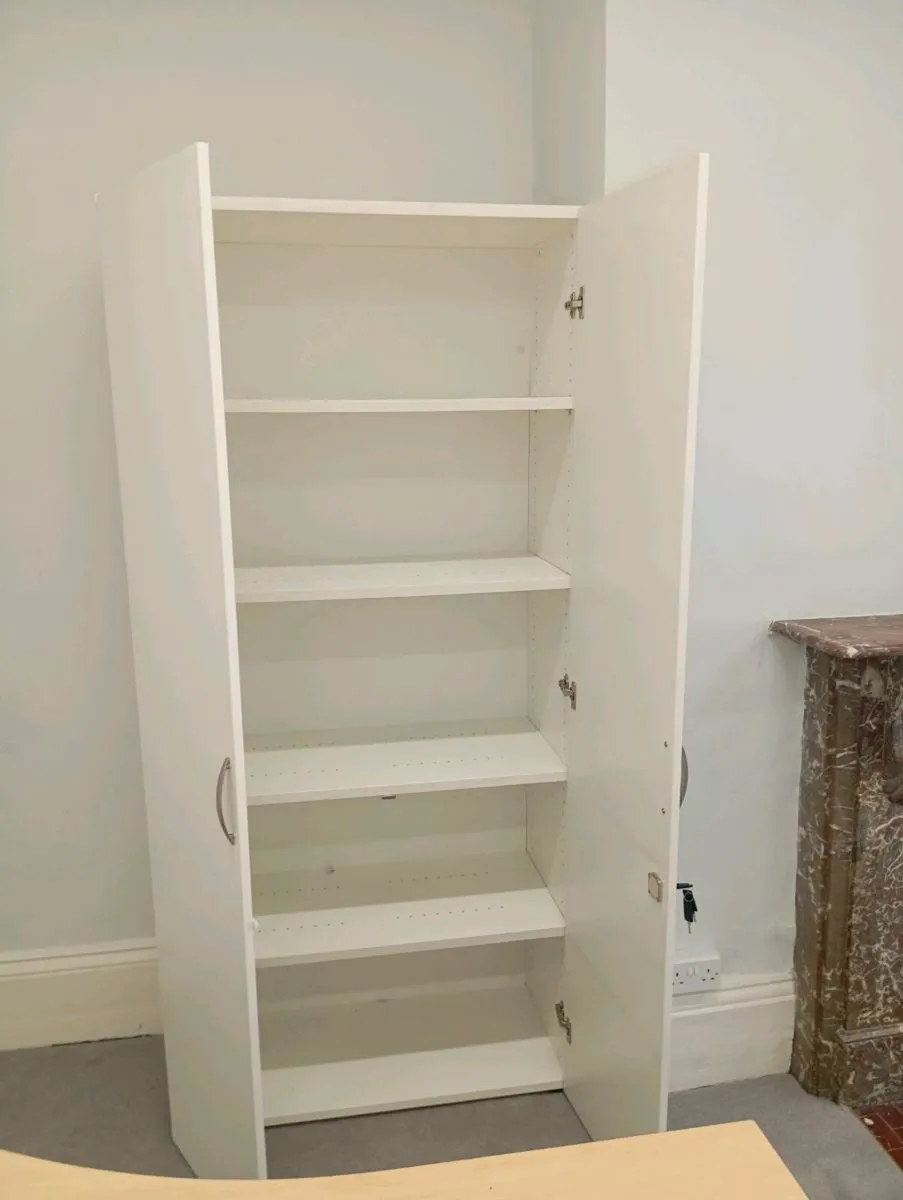 Office cabinet - Image 1