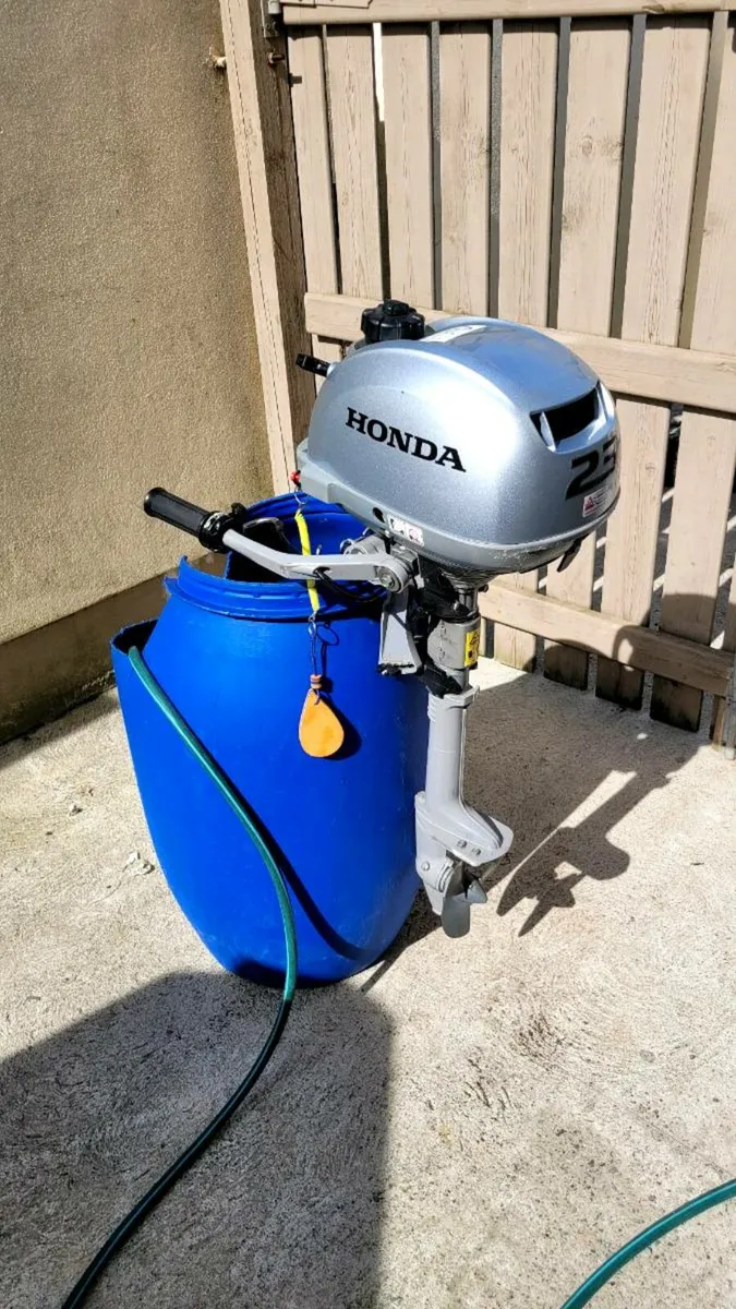 2018 honda 2.3hp 4 stroke as new - Image 1