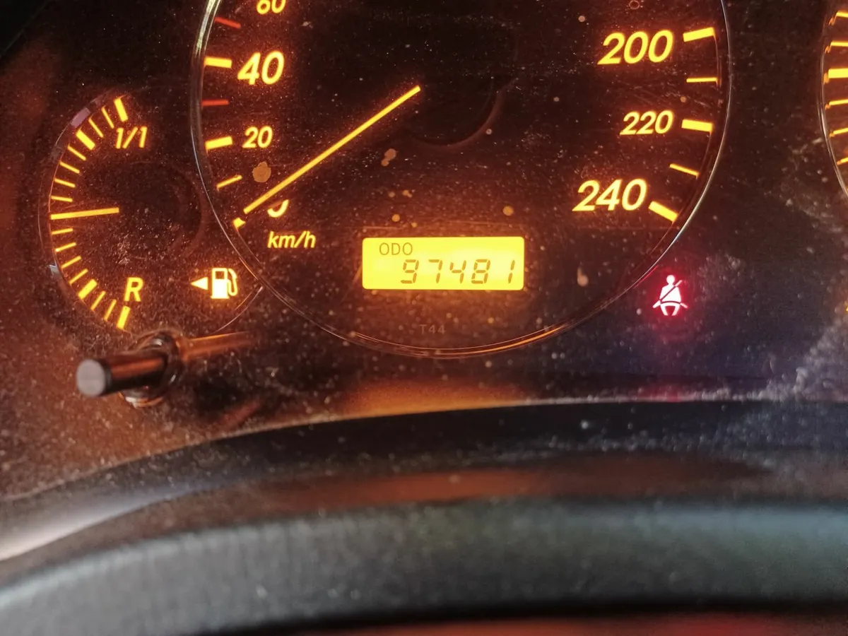 Toyota Avensis 2009 - Image 2