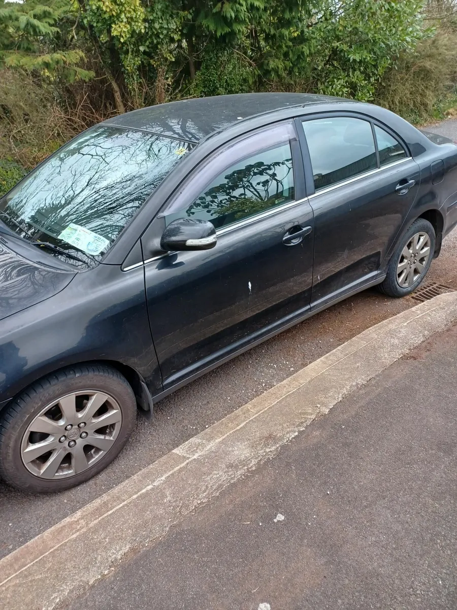 Toyota Avensis 2009 - Image 4
