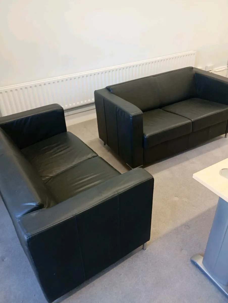 2 seater genuine leather sofas - Image 3