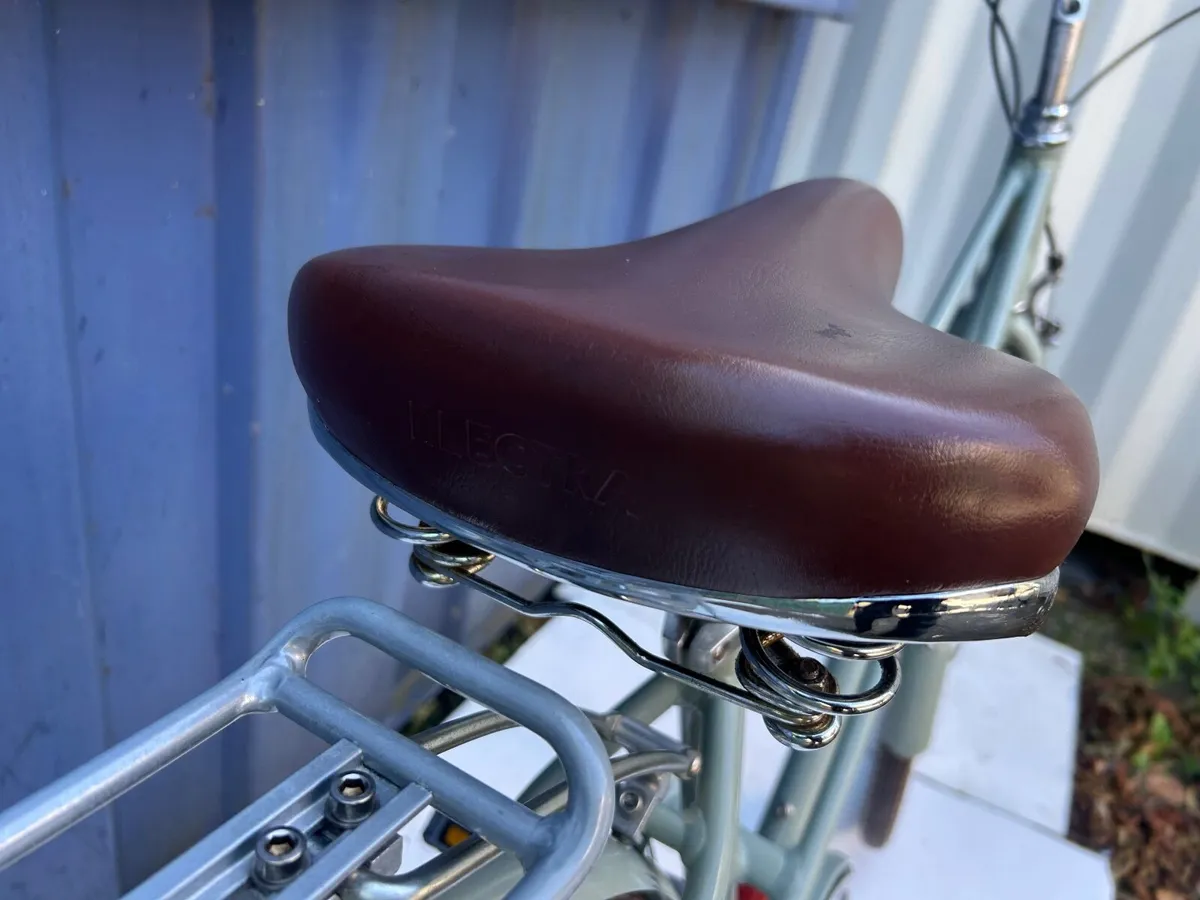 Electra ladies bike ❗️Open 7 days ❗️ - Image 3