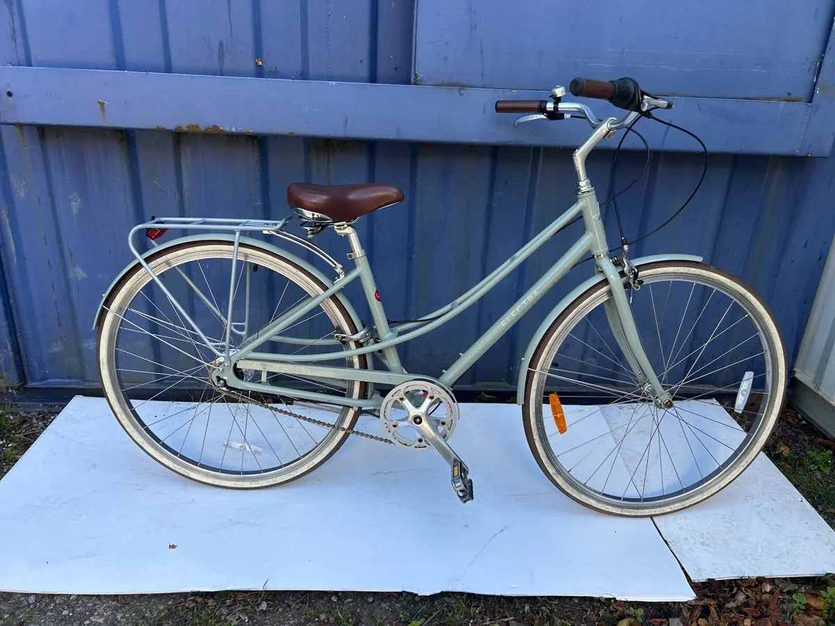 Electra ladies bike ❗️Open 7 days ❗️ - Image 1