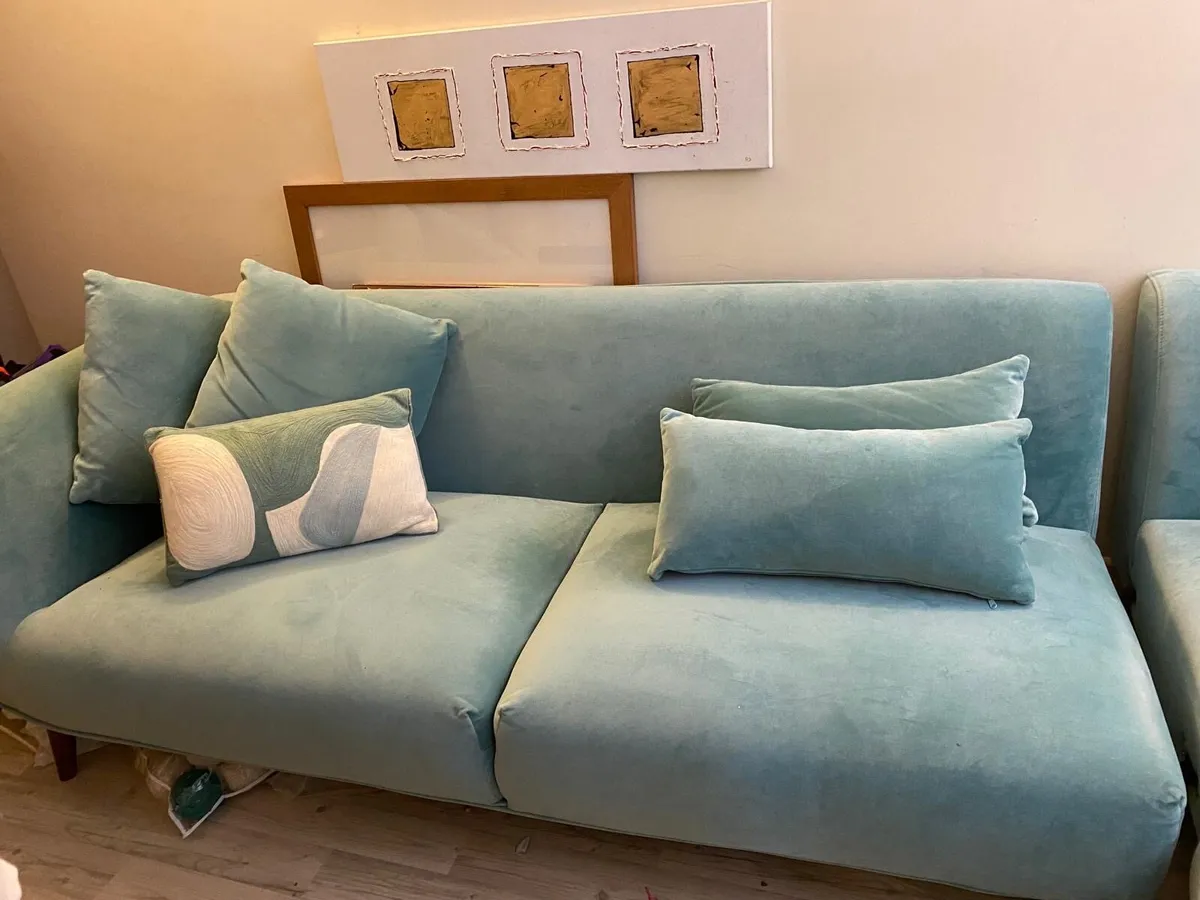 Ez living sofa - Image 2