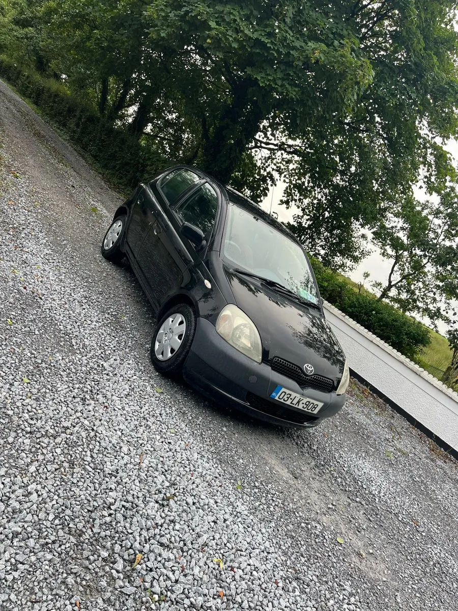 Toyota Yaris - Image 2