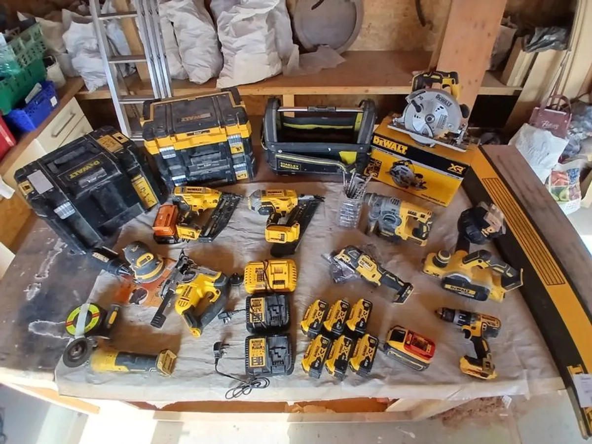 Dewalt tools - Image 1