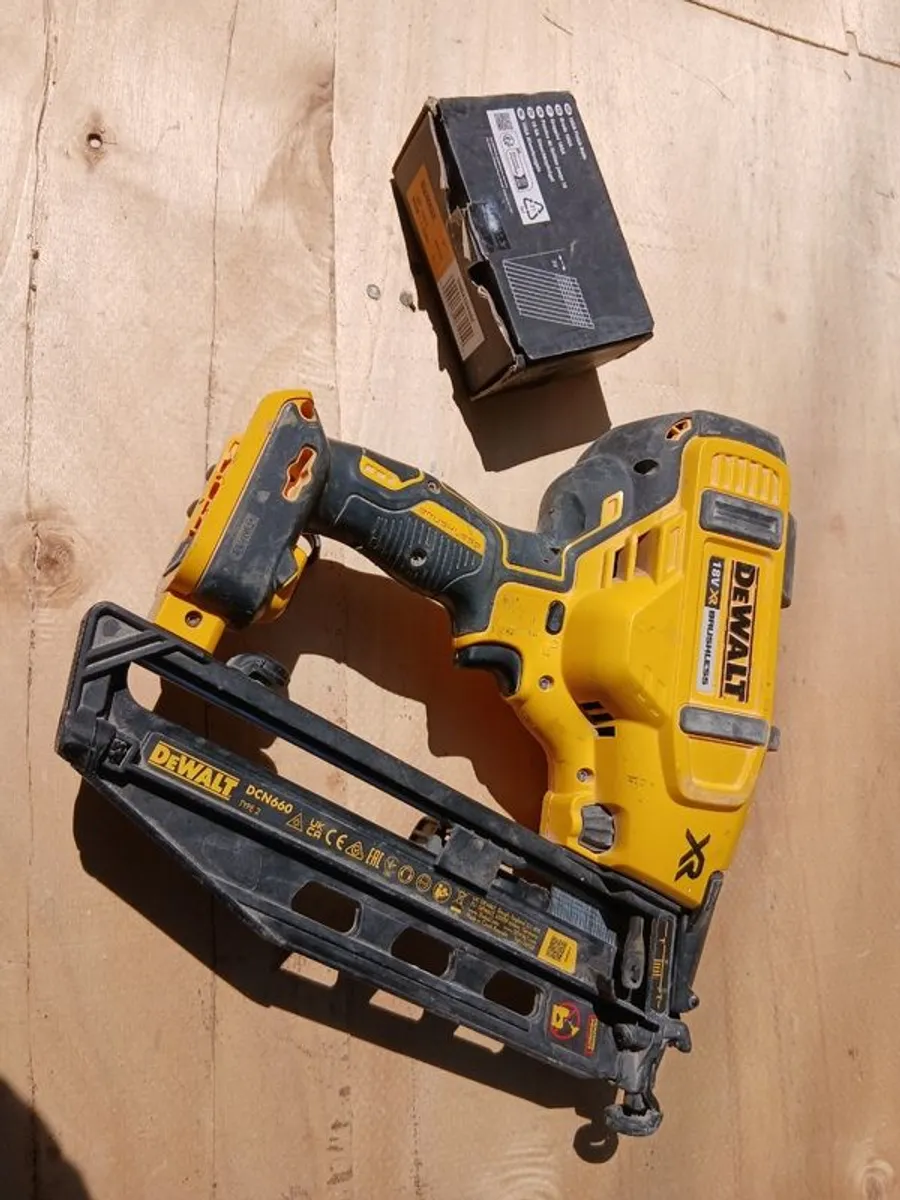 Dewalt tools - Image 4