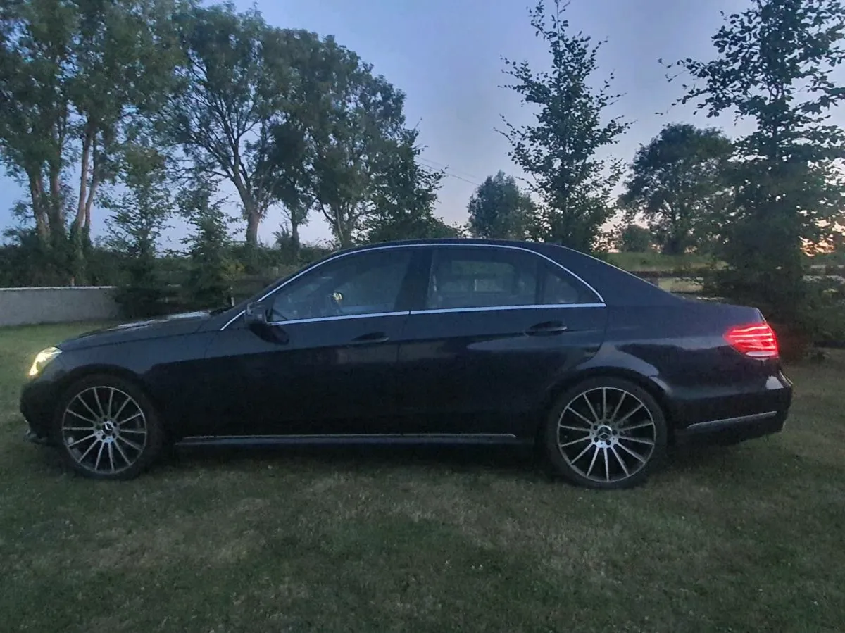 MERCEDES-BENZ E-CLASS CDI 220 BLUETEC 2015 - Image 1