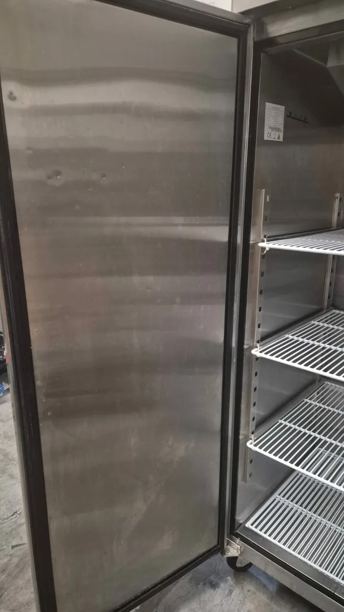 Double door freezer - Image 2