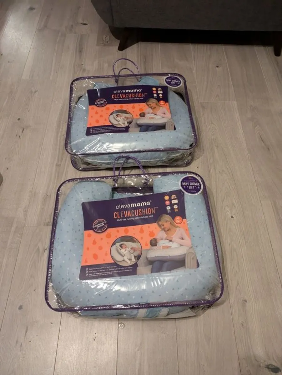Feeding Pillows - Image 1