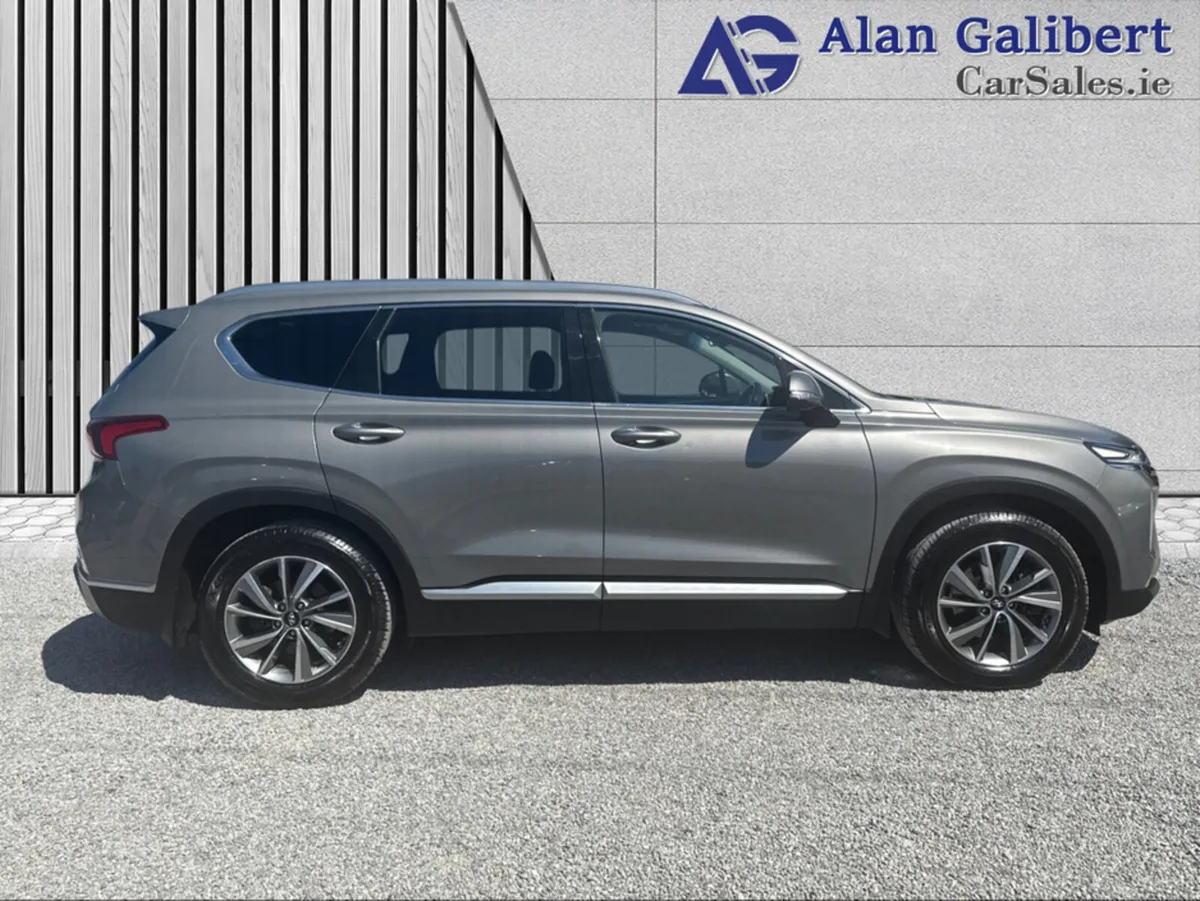 Hyundai Santa Fe 4WD EXECUTIVE PLUS €143 PER WEEK - Image 3