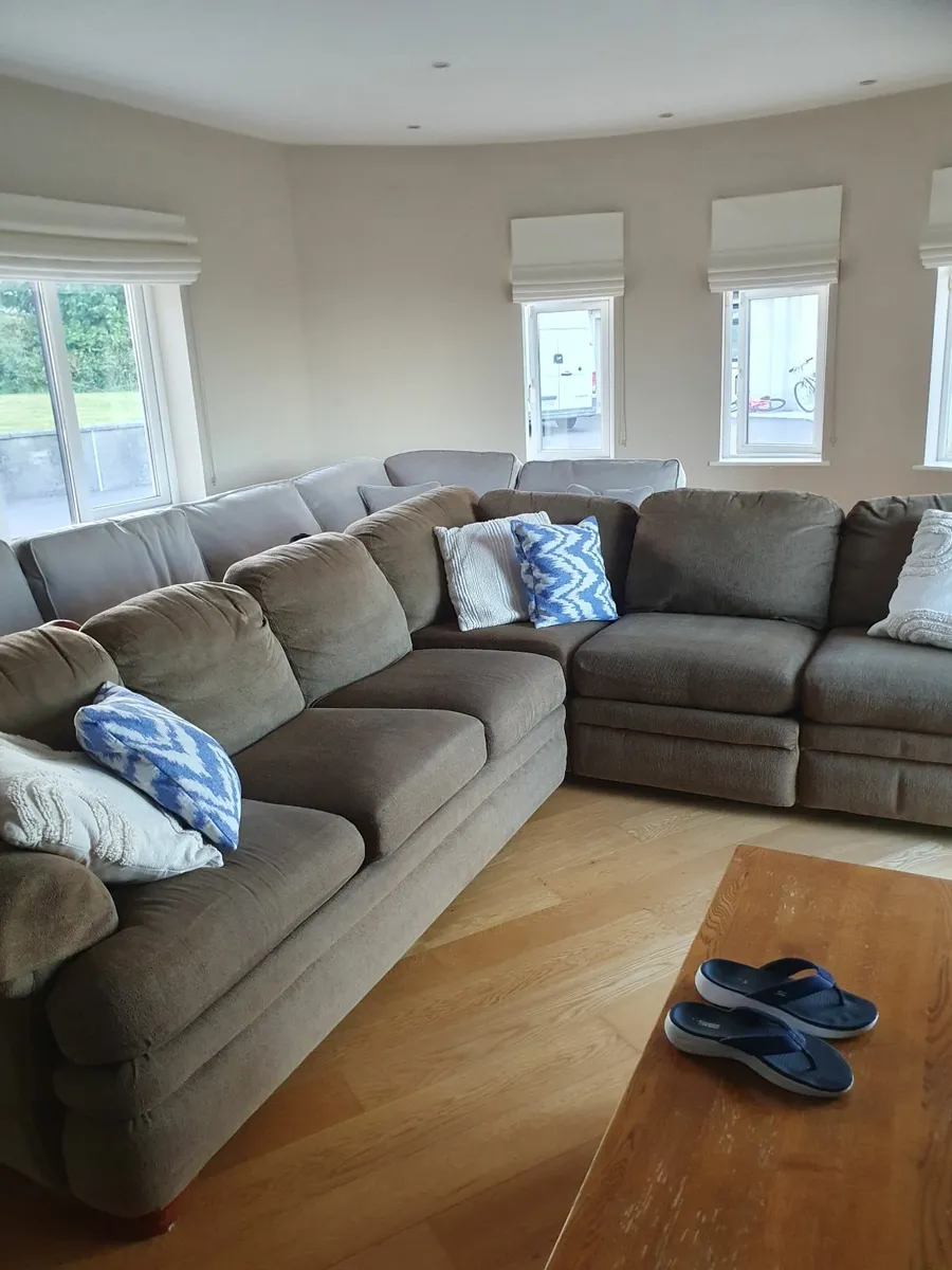 Living room sectional - Image 3