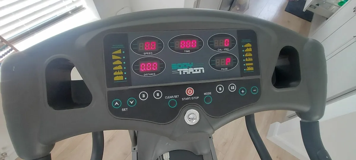Treadmill for sale - Image 3