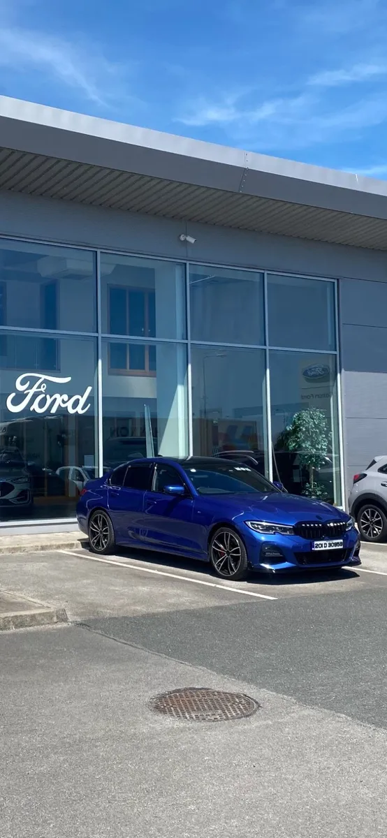 BMW 3-Series 2020 - Image 1