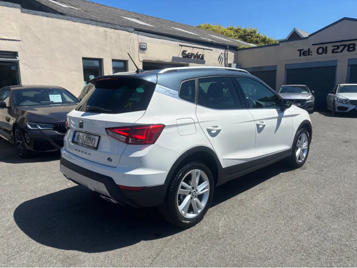 SEAT Arona 1.0 TSI 115HP FR 5DR - Image 4