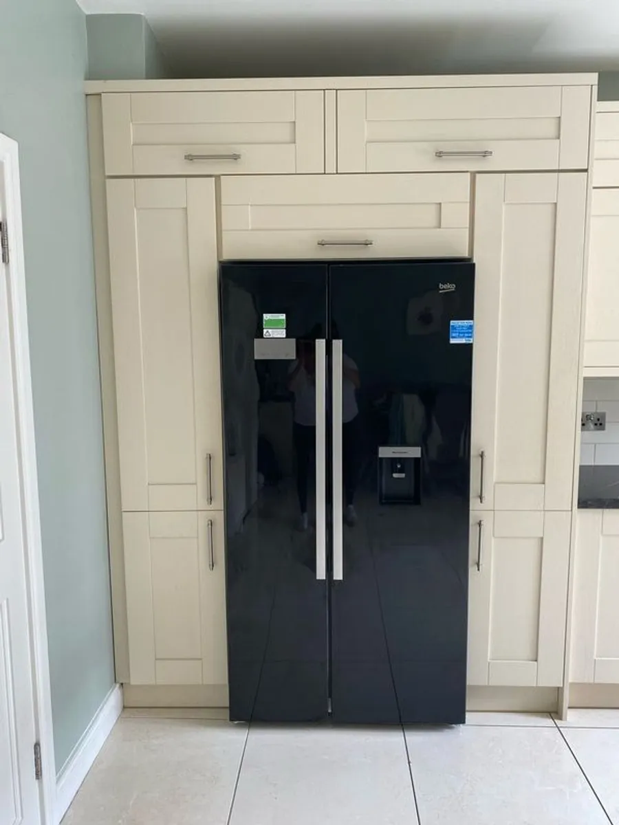 Kitchen for sale - Image 1