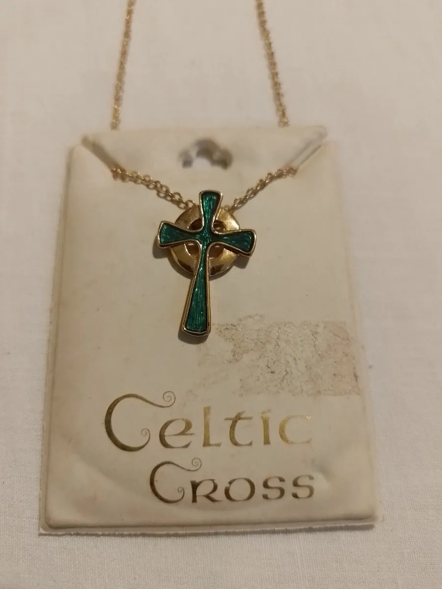 Celtic Cross Gold Colour - Image 1